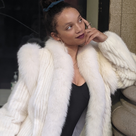 White Mink Convertible Jacket w/ Fox Trim - Picture 4 of 11